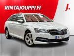 Skoda Superb 2022 Valkoinen