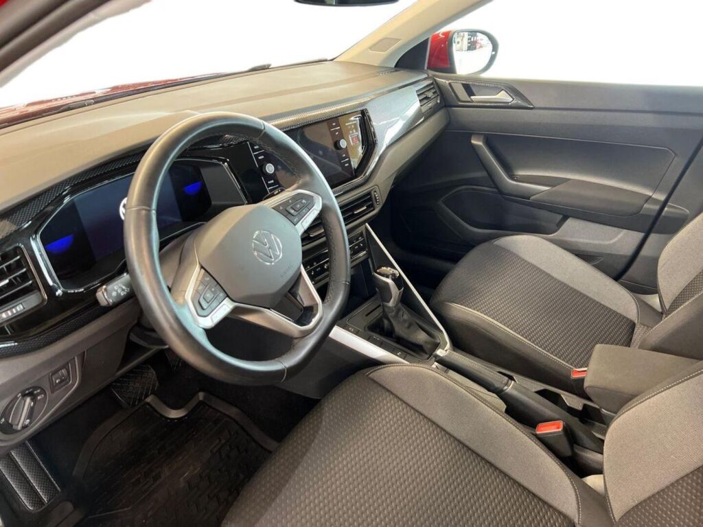 Volkswagen Taigo 2022 Punainen