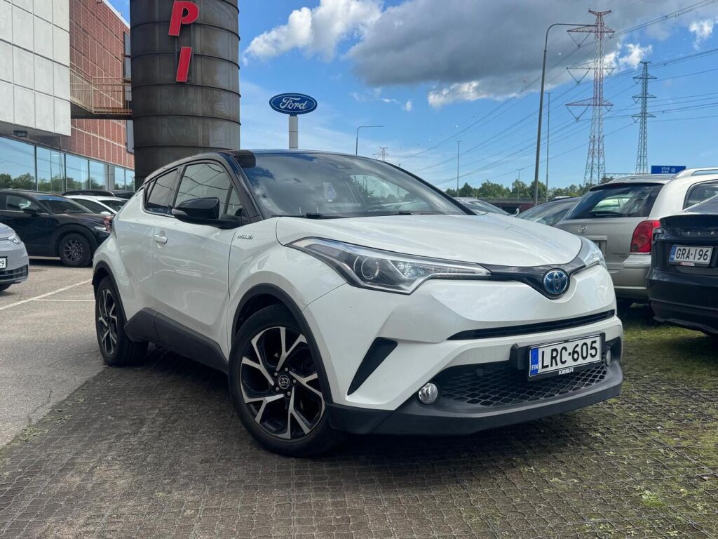 Toyota C-HR 2017 Valkoinen