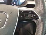 Audi e-tron 2022 Musta