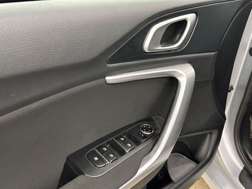 Kia Ceed 2022 Hopea