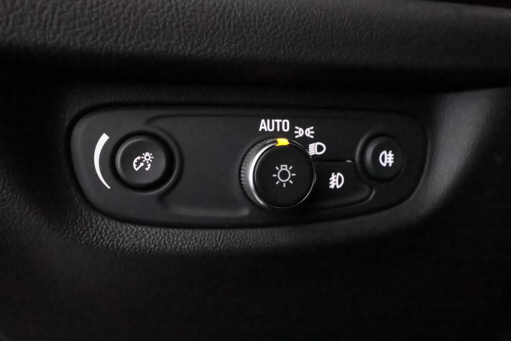 Opel Insignia 2022 Harmaa