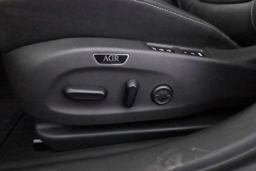 Opel Insignia 2022 Harmaa