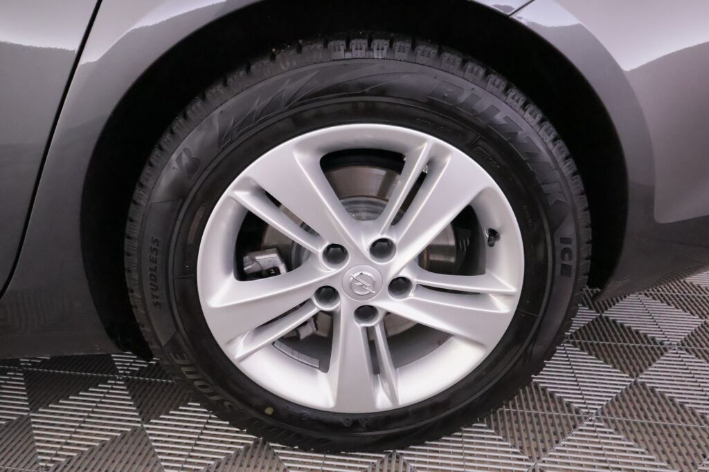 Opel Insignia 2022 Harmaa