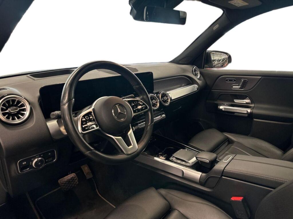 Mercedes-Benz EQB 2022 Musta