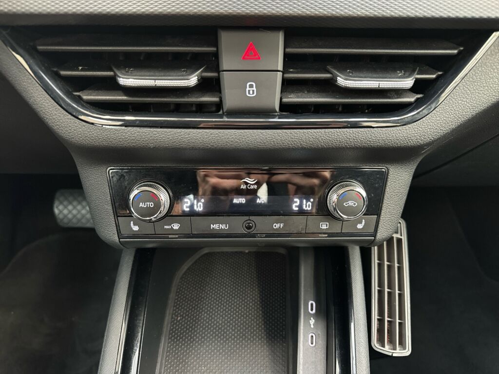 Skoda Kamiq 2022 Valkoinen