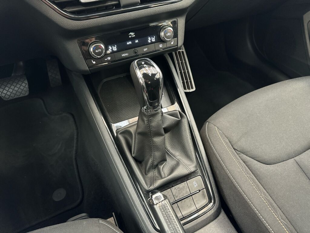 Skoda Kamiq 2022 Valkoinen