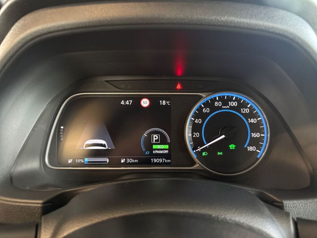 Nissan Leaf 2022 Valkoinen