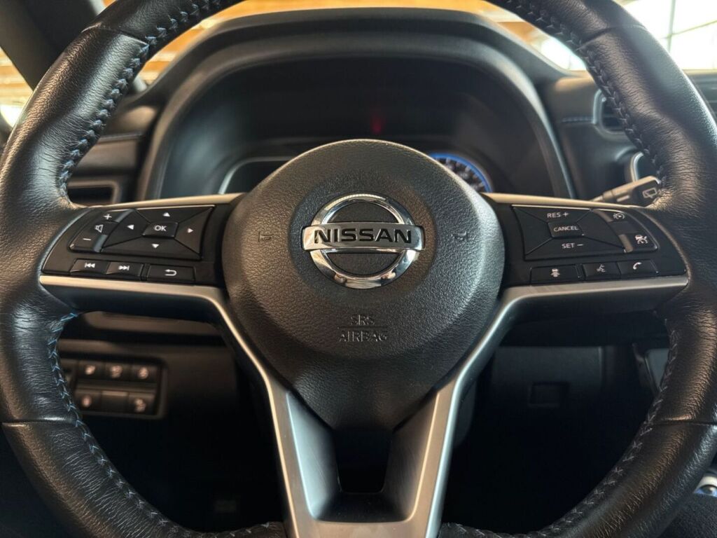 Nissan Leaf 2022 Ruskea (beige)