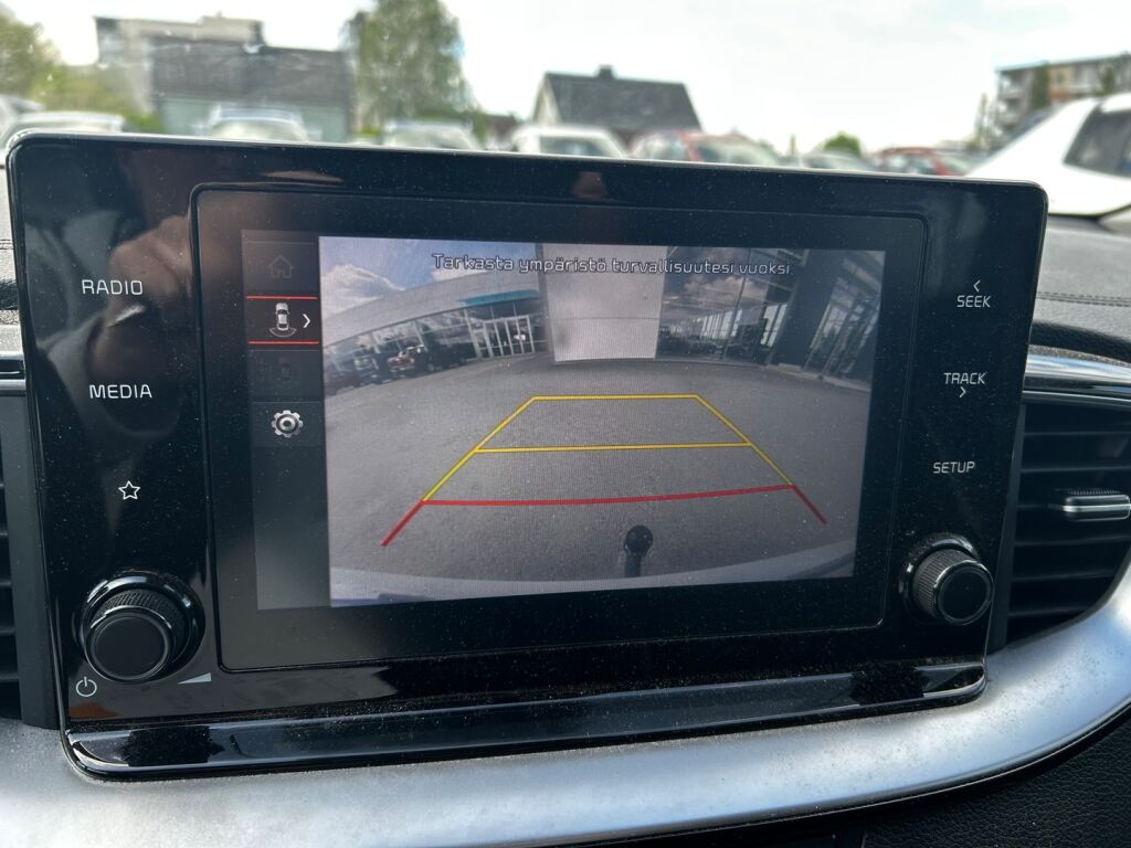 Kia Ceed 2022 Valkoinen