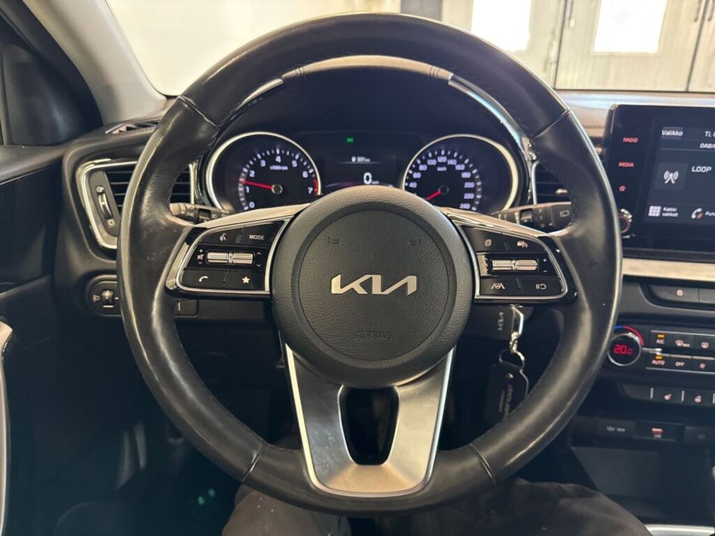 Kia Ceed 2022 Valkoinen
