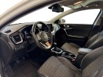 Kia Ceed 2022 Valkoinen