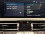 BMW 330 2020 Punainen