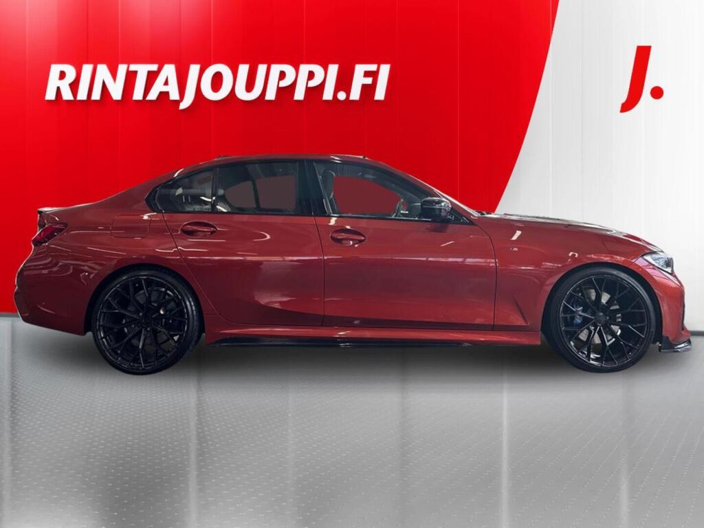 BMW 330 2020 Punainen