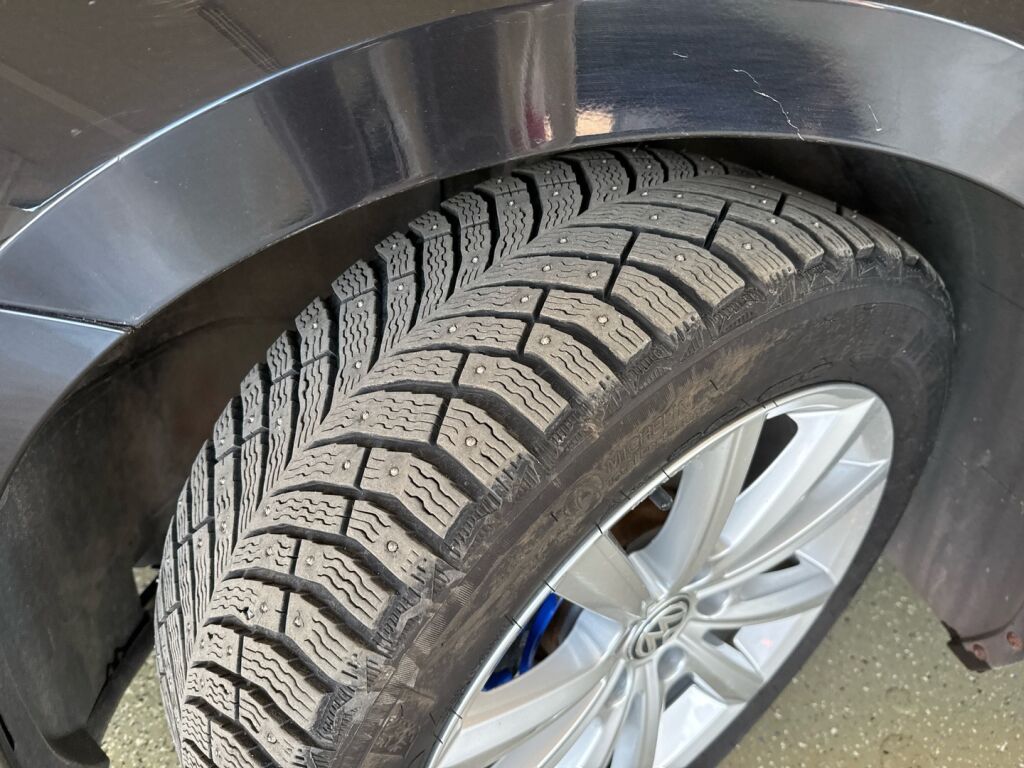 Volkswagen Passat 2016 Musta