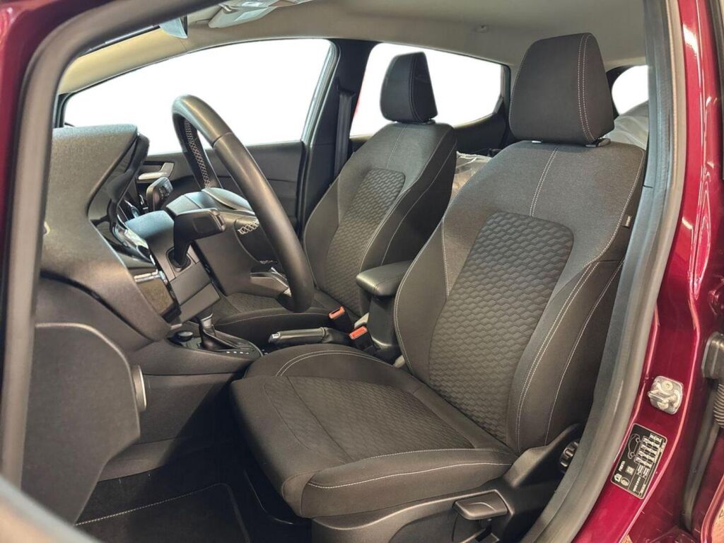 Ford Fiesta 2022 Metallinhohto Punainen