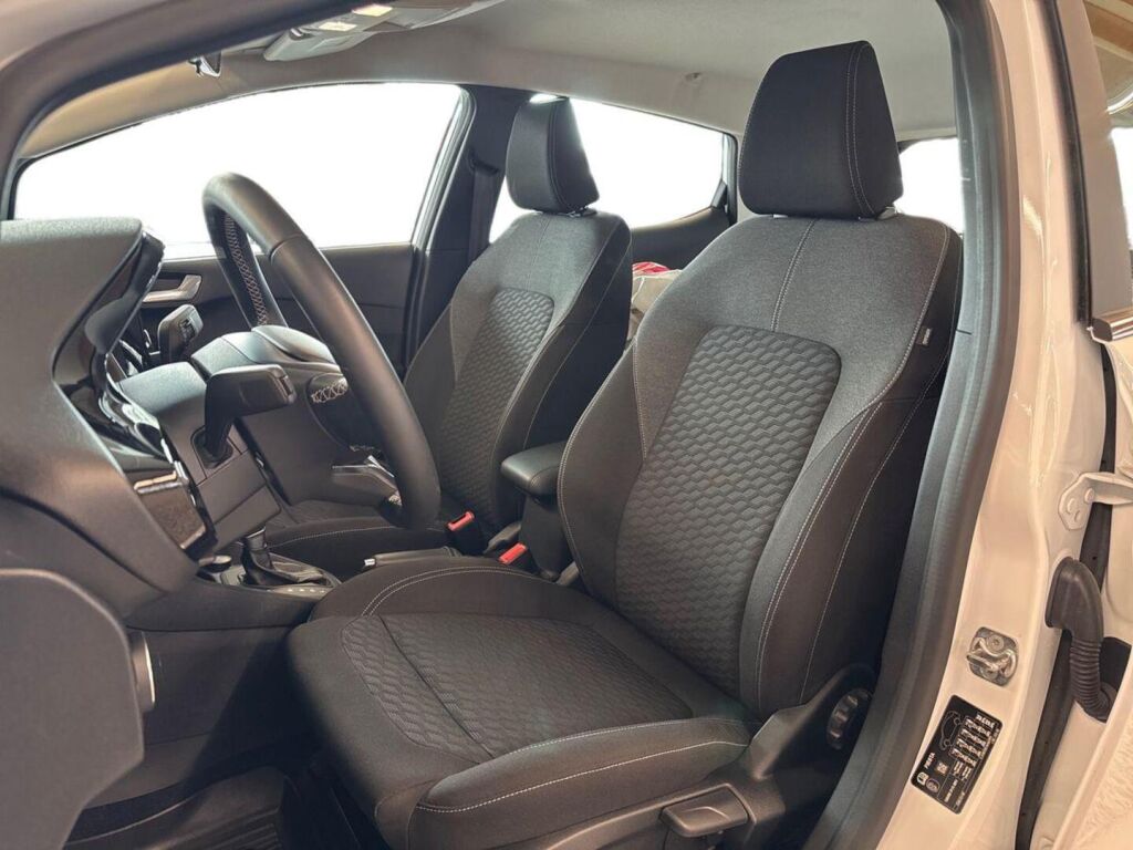 Ford Fiesta 2022 Valkoinen