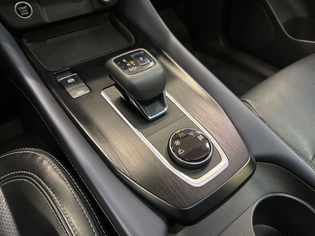 Nissan Qashqai 2022 Sininen