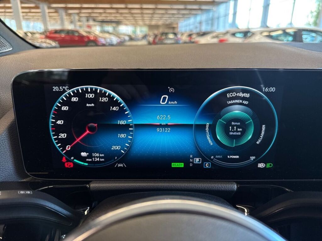 Mercedes-Benz EQA 2022 Musta