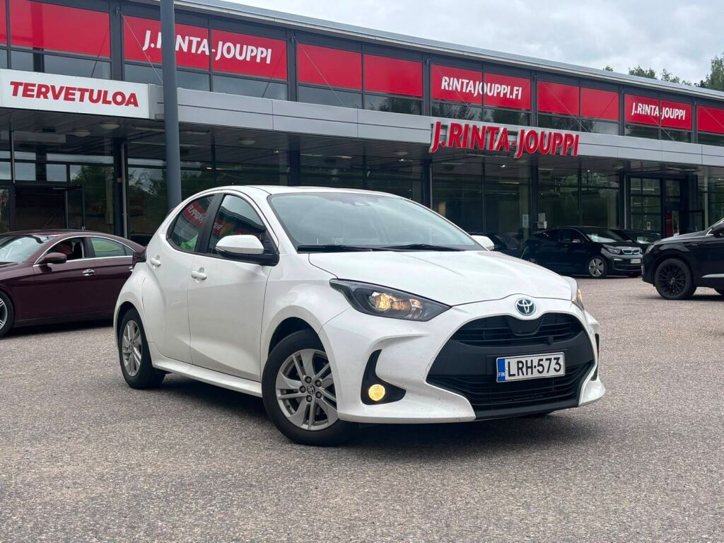Toyota Yaris 2022 Valkoinen