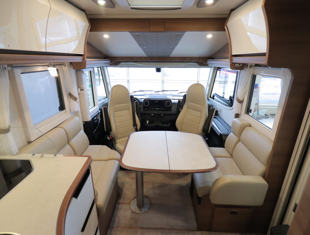 Rapido M96 SCANDINAVIAN EXCLUSIVE 2022 Valkoinen