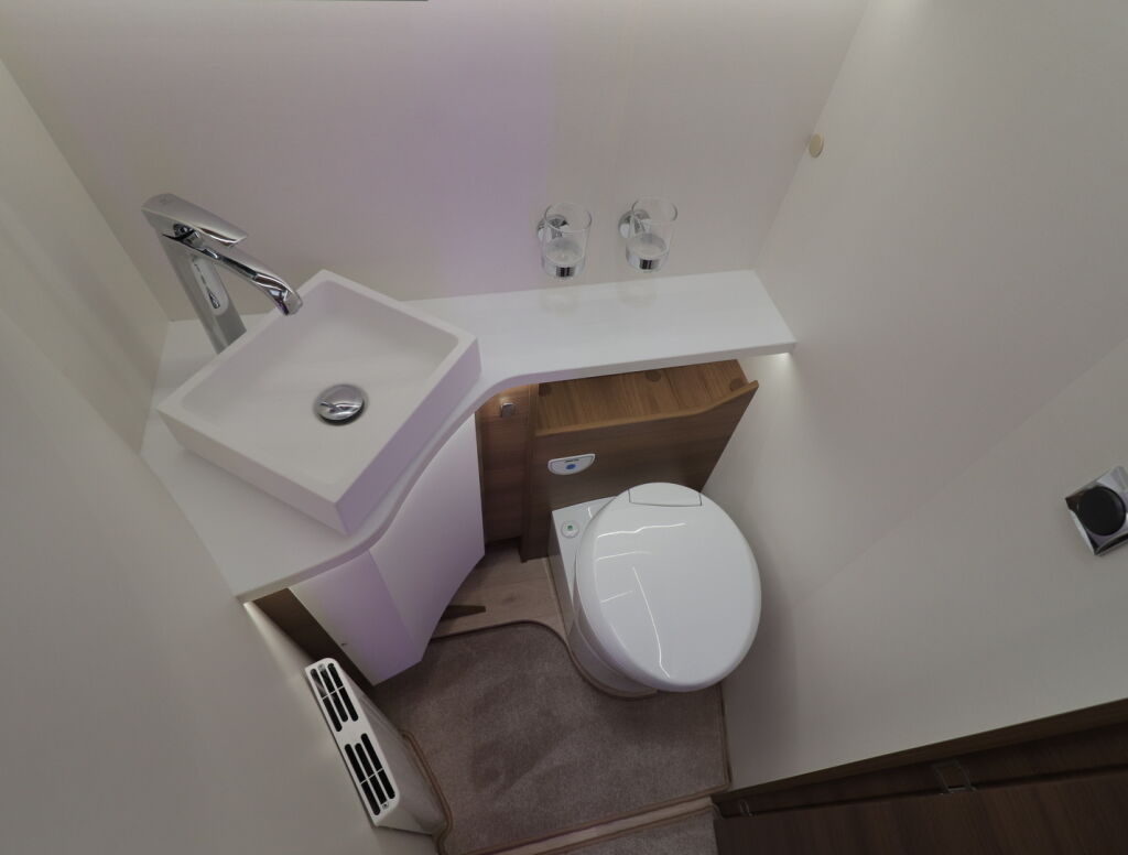 Rapido M96 SCANDINAVIAN EXCLUSIVE 2022 Valkoinen