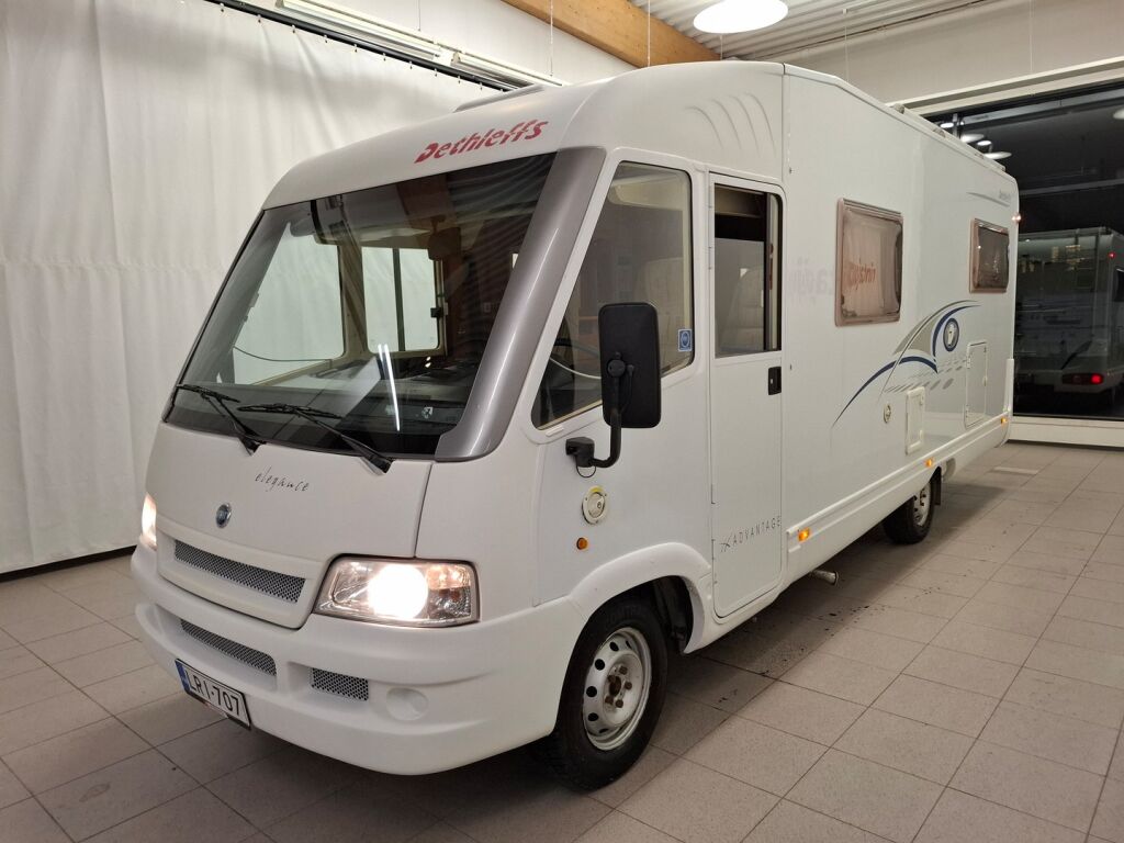 Dethleffs ELEGANCE 2006 Valkoinen