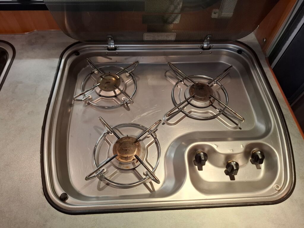 Dethleffs ELEGANCE 2006 Valkoinen