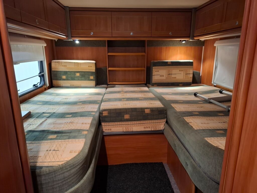 Dethleffs ELEGANCE 2006 Valkoinen