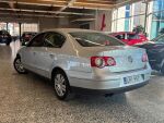 Volkswagen Passat 2006 Harmaa