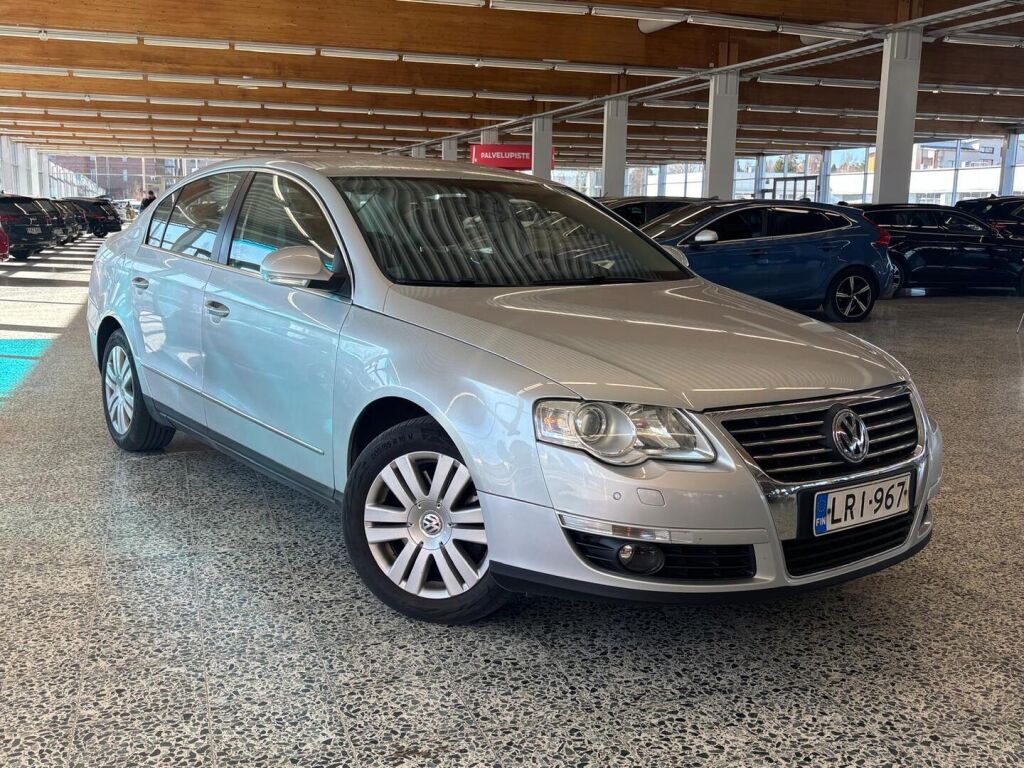Volkswagen Passat 2006 Harmaa