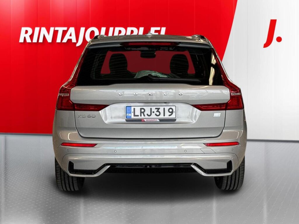 Volvo XC60 2022 Harmaa