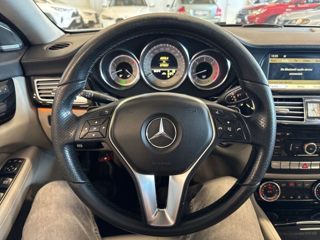 Mercedes-Benz CLS 2011 Hopea