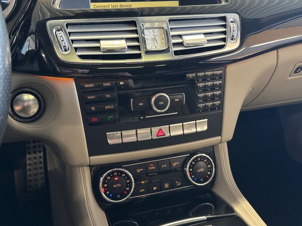 Mercedes-Benz CLS 2011 Hopea
