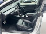 Tesla Model 3 2021 Valkoinen