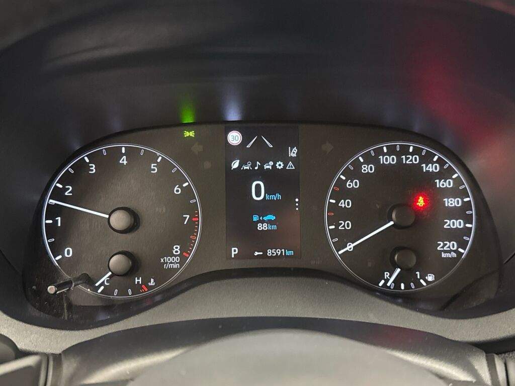 Toyota Yaris 2022 Valkoinen