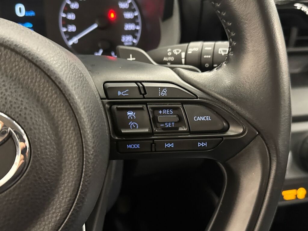 Toyota Yaris 2022 Valkoinen