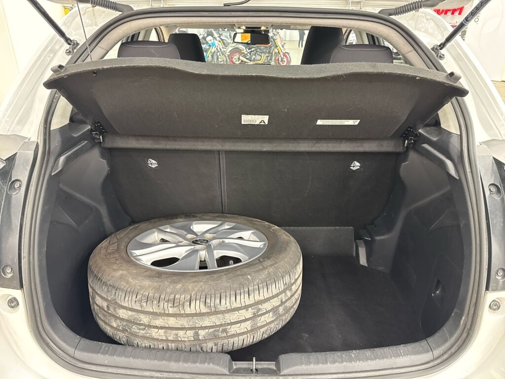 Toyota Yaris 2022 Valkoinen