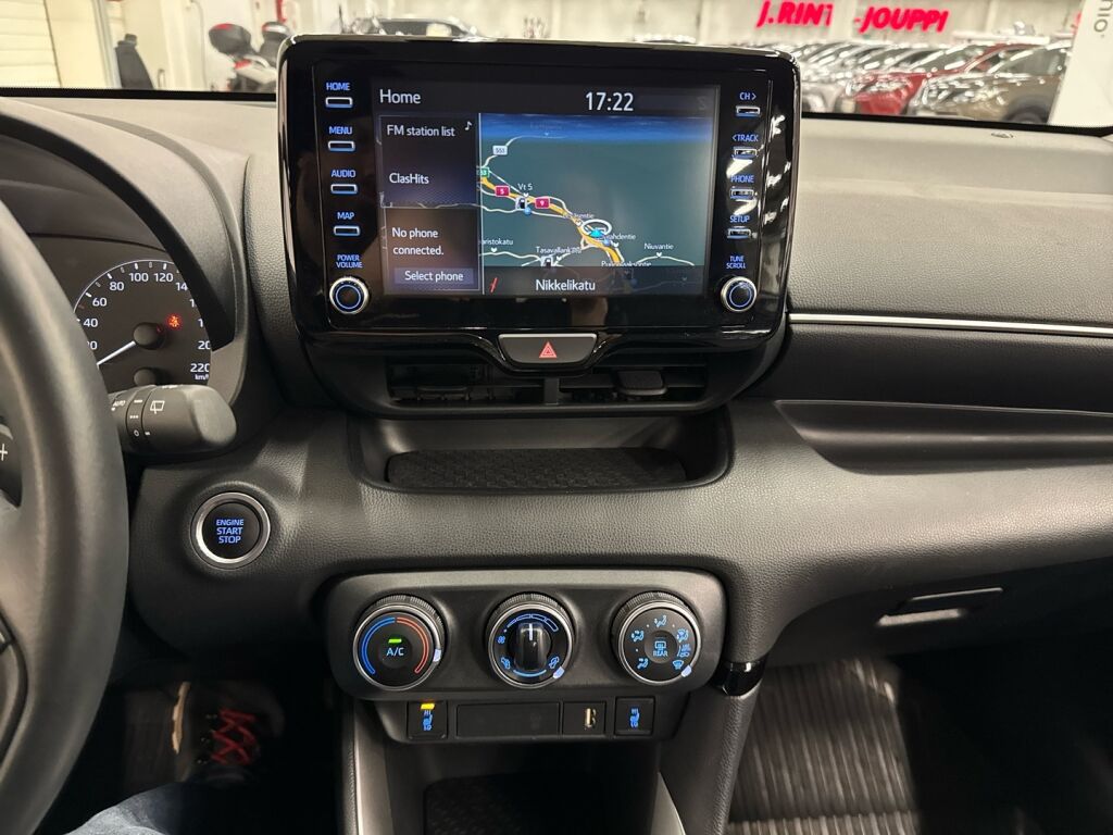 Toyota Yaris 2022 Valkoinen