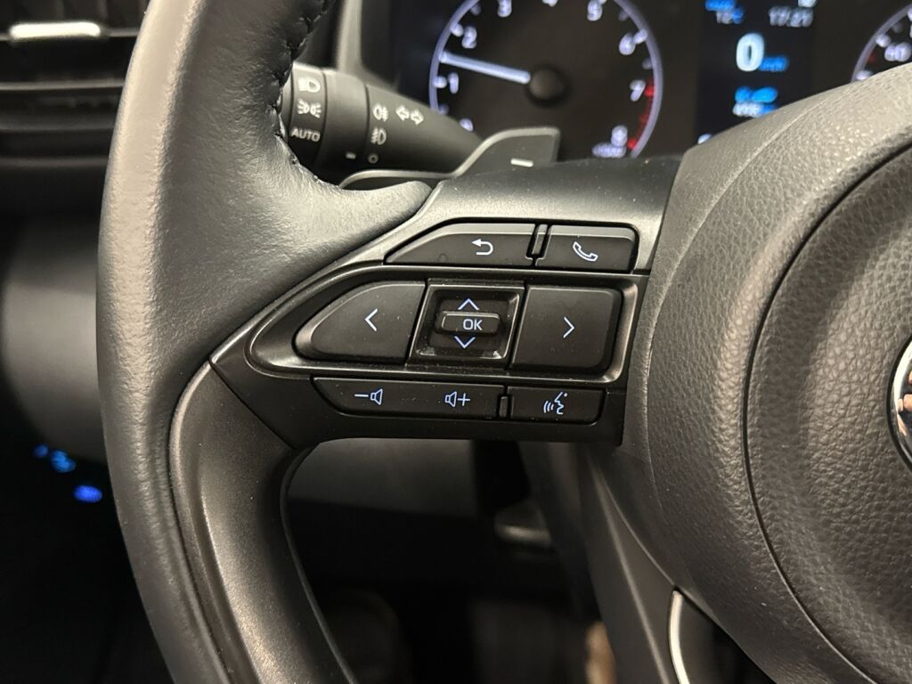 Toyota Yaris 2022 Valkoinen