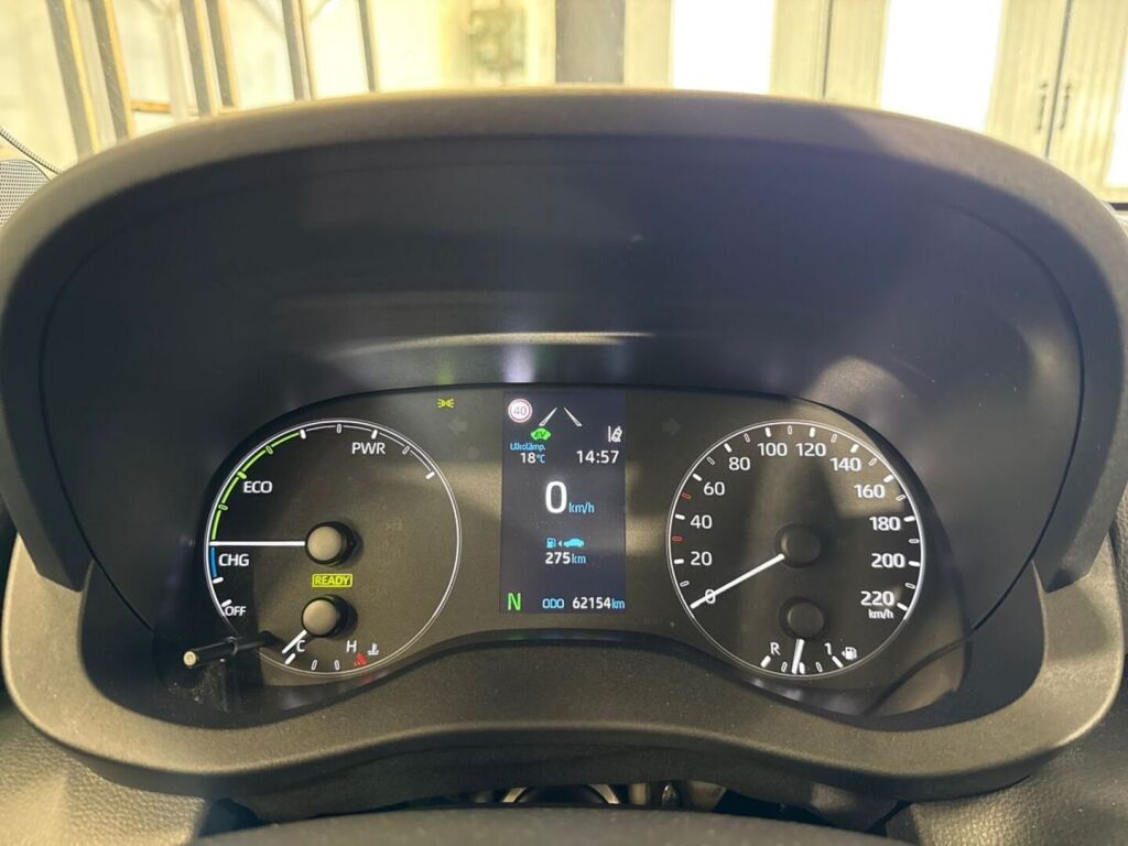 Toyota Yaris 2022 Valkoinen