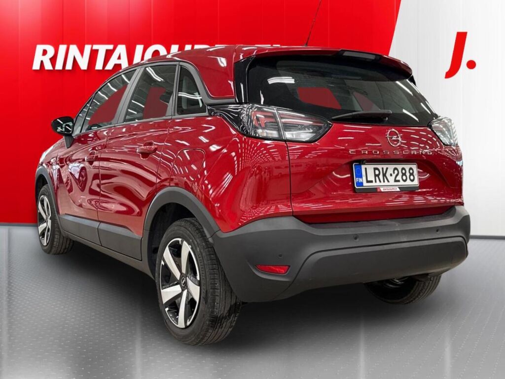 Opel Crossland 2022 Punainen