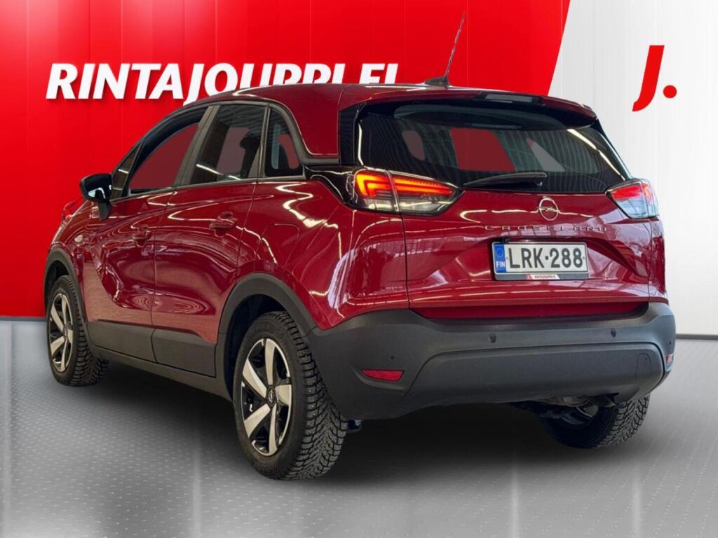 Opel Crossland 2022 Punainen