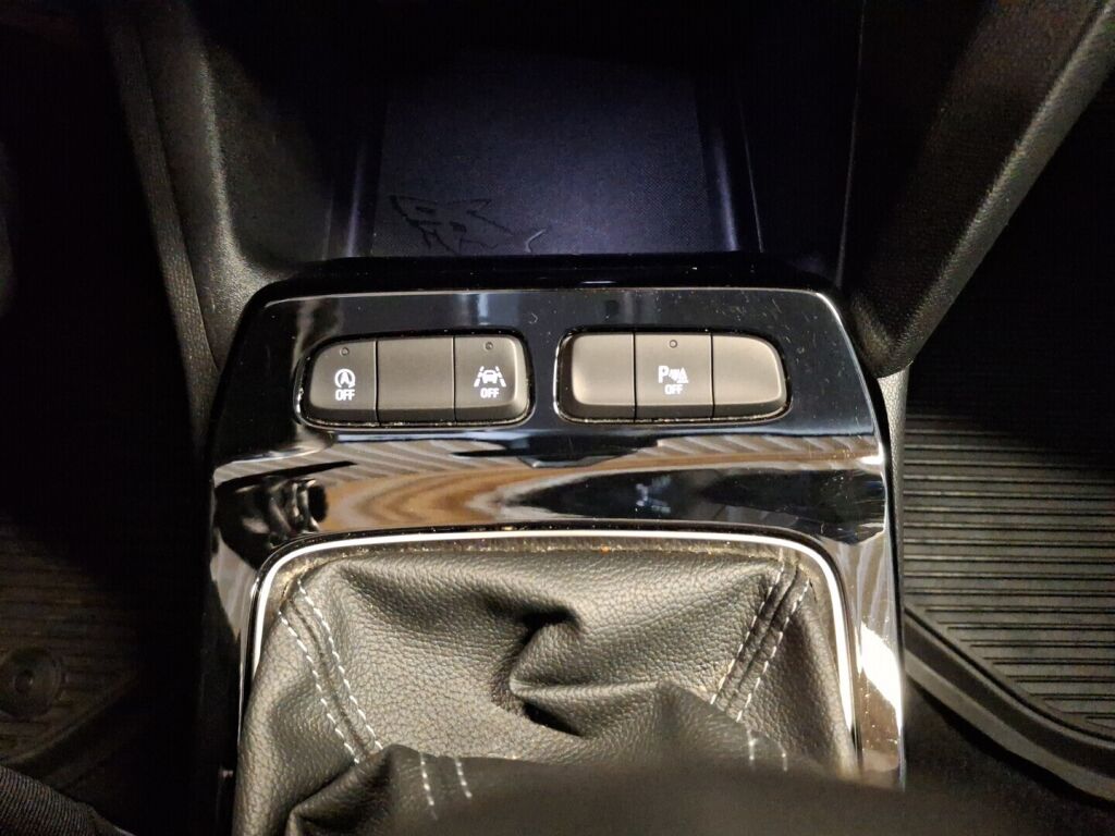 Opel Mokka 2022 Sininen