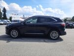 Ford Kuga 2022 Musta