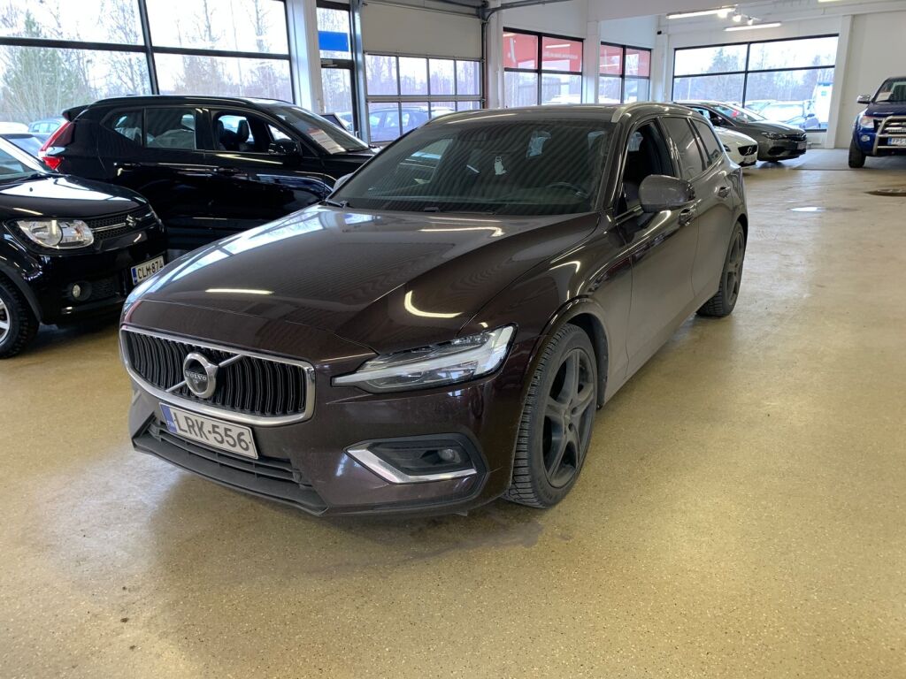 Volvo V60 2018 Ruskea (beige)