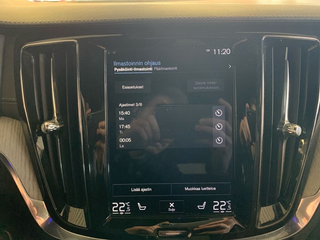 Volvo V60 2018 Ruskea (beige)