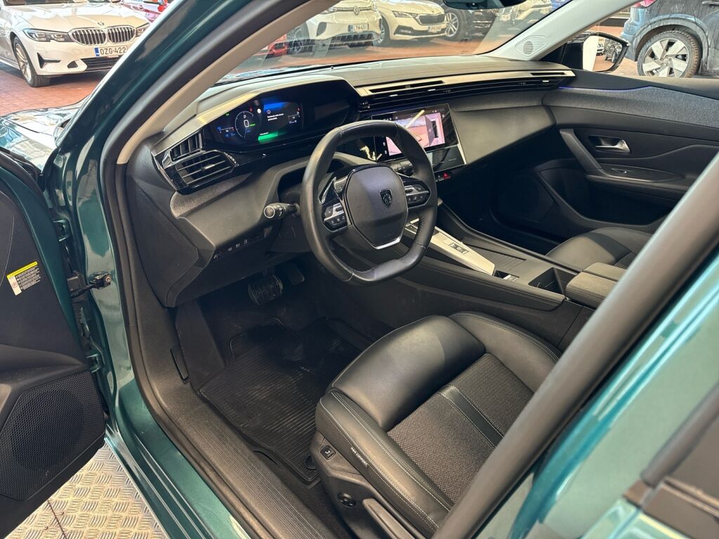 Peugeot 308 2022 Sininen