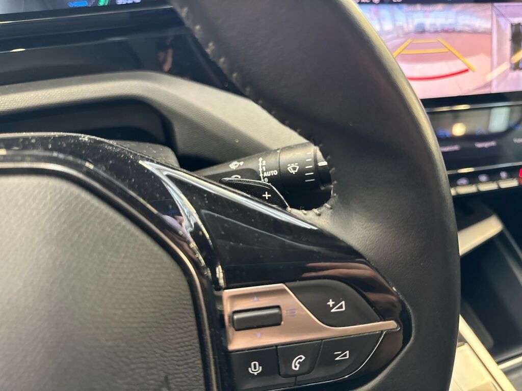 Peugeot 308 2022 Sininen