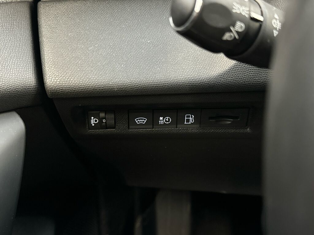 Peugeot 308 2022 Sininen